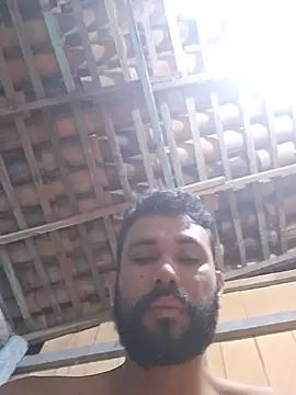 Show modela TelesIzaias na web-kameri