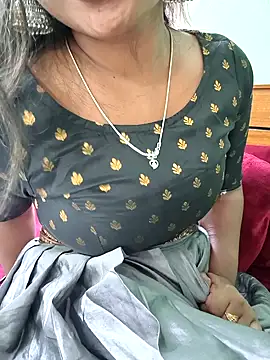 Miakhalifa24's Webcam Show