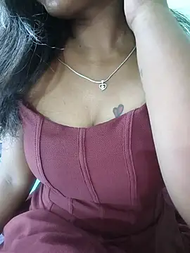 Miakhalifa24 ওয়েবক্যাম শো