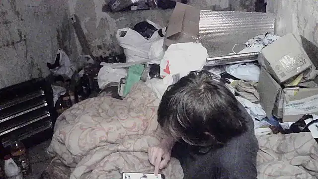 Pokazy przed kamerką – makarov1993