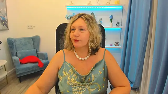 Chat +18 de NinaStarle ao vivo