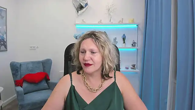 NinaStarle Chat XXX live