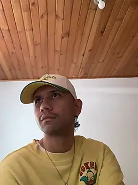 Michaell_Spinelly Show Webcam