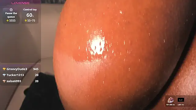 Chat +18 de NathalyLeen ao vivo