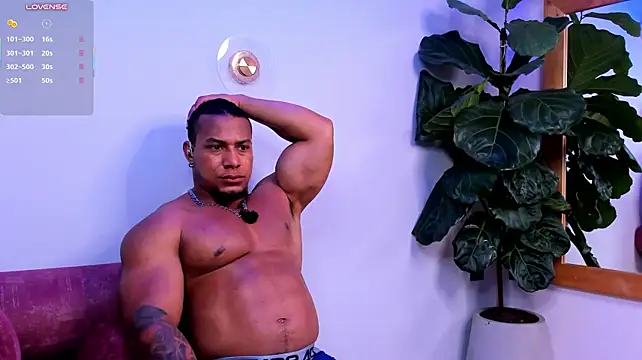 عرض كام Travis_lenox_