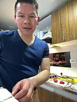 Manu0586 Pertunjukan Webcam