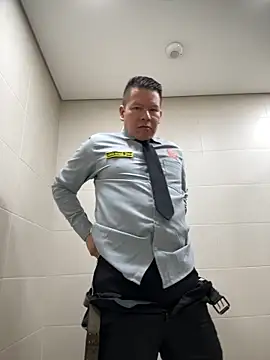 Manu0586 在線直播表演