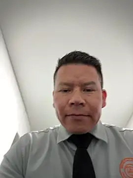 Manu0586's Live XXX Chat