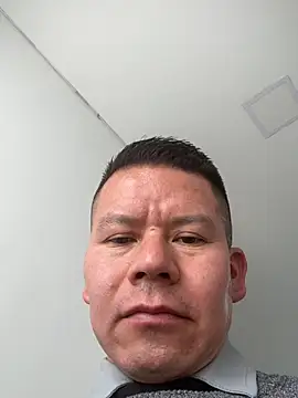Manu0586 Pertunjukan Webcam