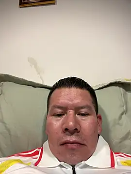 Manu0586 在線直播表演