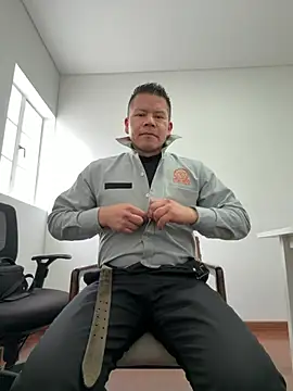XXX chat uživo modela Manu0586