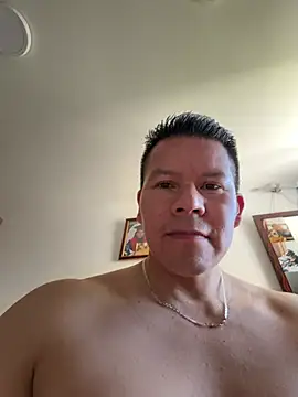 Manu0586 webcam show