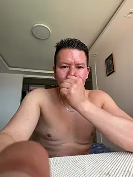 Manu0586 ওয়েবক্যাম শো