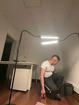Manu0586 Webcam-Show