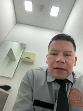 Manu0586 Pertunjukan Webcam
