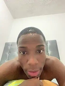 CharlesBrown_ 网络视讯表演