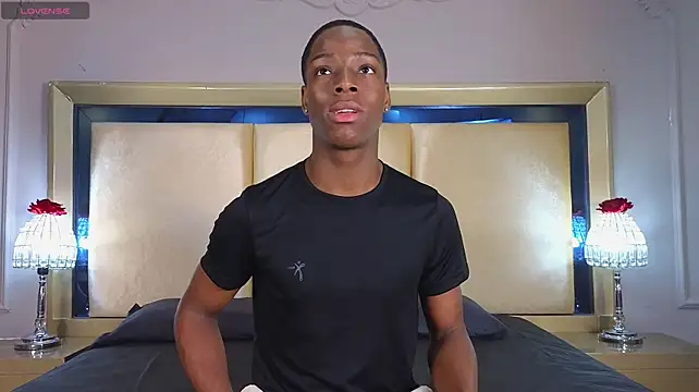 CharlesBrown_ Adlı Modelin Web Kamerası Şovu
