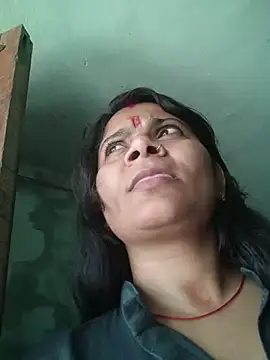 Madhu-71's Webcam Show