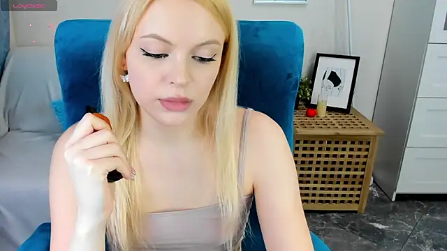 KatherineePierce 现场XXX聊天