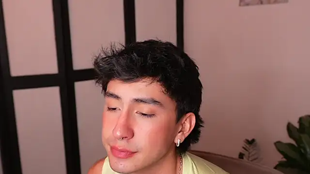 sweettaaron01 Webcam-Show