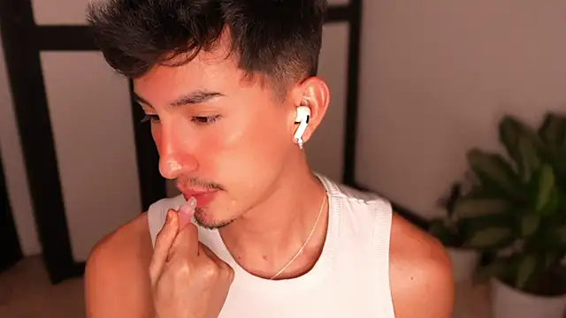 sweettaaron01 Webcamshow