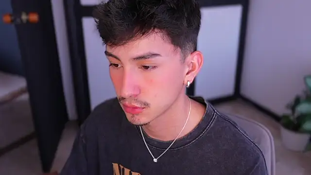 sweettaaron01 Webcam show