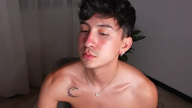 عرض كام sweettaaron01