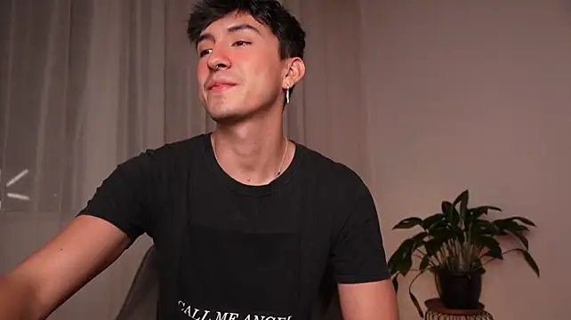 Pertunjukan Kamera Web sweettaaron01