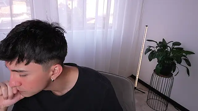 sweettaaron01 Webcam Show