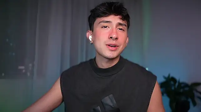 عرض كام sweettaaron01