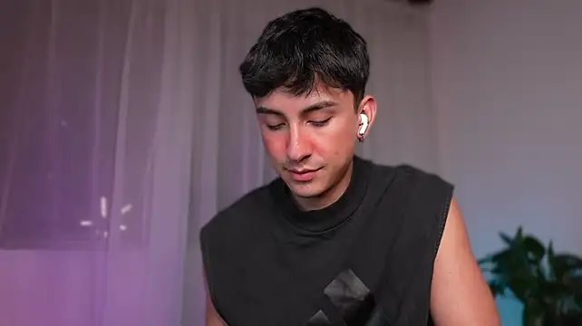 عرض كام sweettaaron01