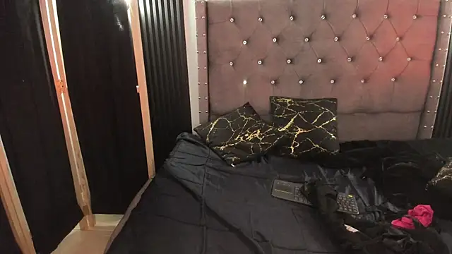 Scarbadgirl_ Webcam Show