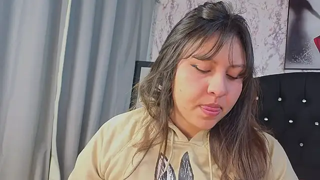צ'אט XXX בשידור חי של Larissa_Antonella