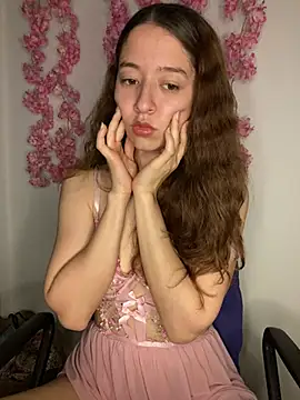 -rosi 现场XXX聊天