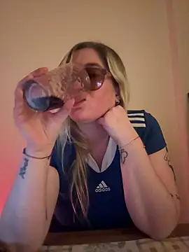 צ'אט XXX בשידור חי של Granlady7