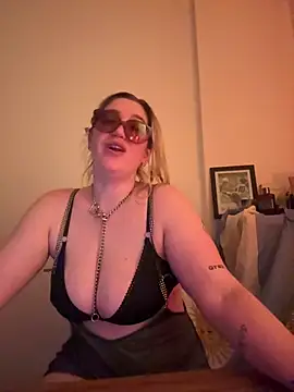 Chat XXX en directo de Granlady7