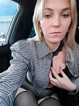 Crazy_lady69's Webcam Show