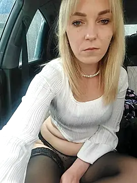 Yourblonde_69 webkamerás műsora
