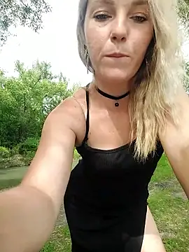 Show de webcam de Yourblonde_69
