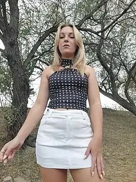 Yourblonde_69n Live XXX chat