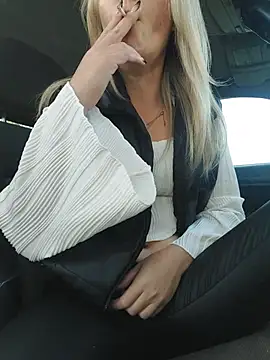 Yourblonde_69 웹캠 쇼