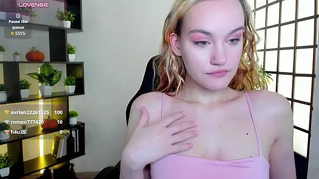 Chatroom XXX en direct de Ida_FaneStain