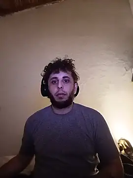 erecto_18 Webcam Show