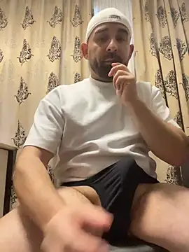 -alpha_ Webcam show