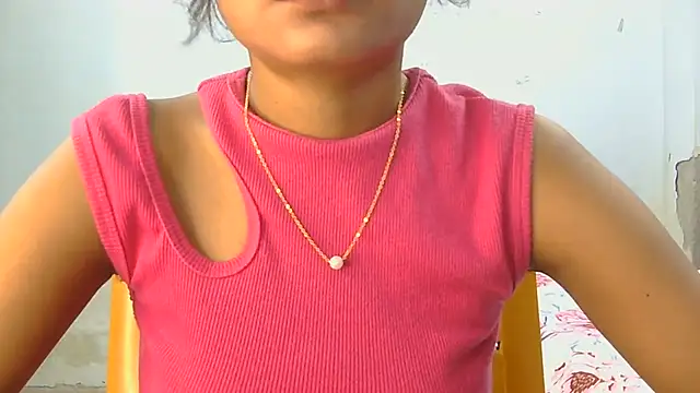 Aarti_misty71 在線直播表演