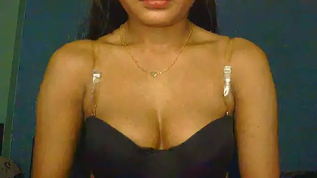 Aarti_misty71 Webcam-Show