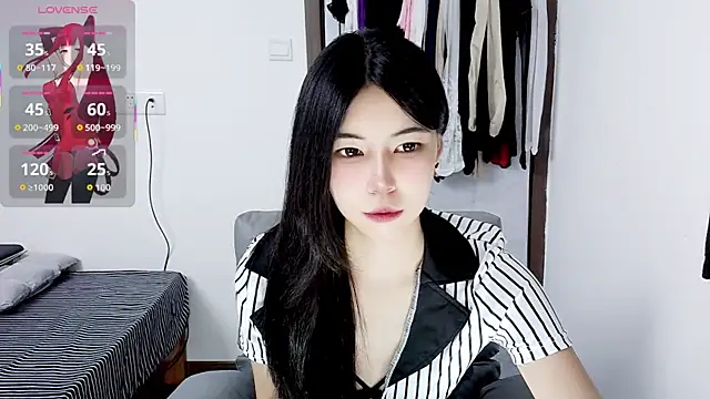 Aug_12puppy's Live XXX Chat