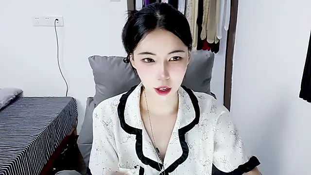 Aug_12puppy Live XXX-chat