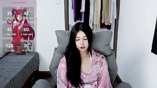 Aug_12puppy's Live XXX Chat