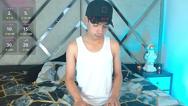 mike_lawford_'s Live XXX Chat